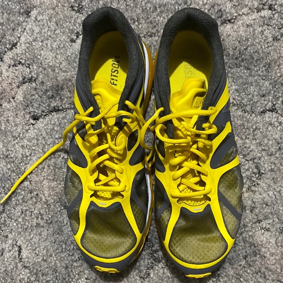 2012 Nike AirMax - Picture 1 of 5